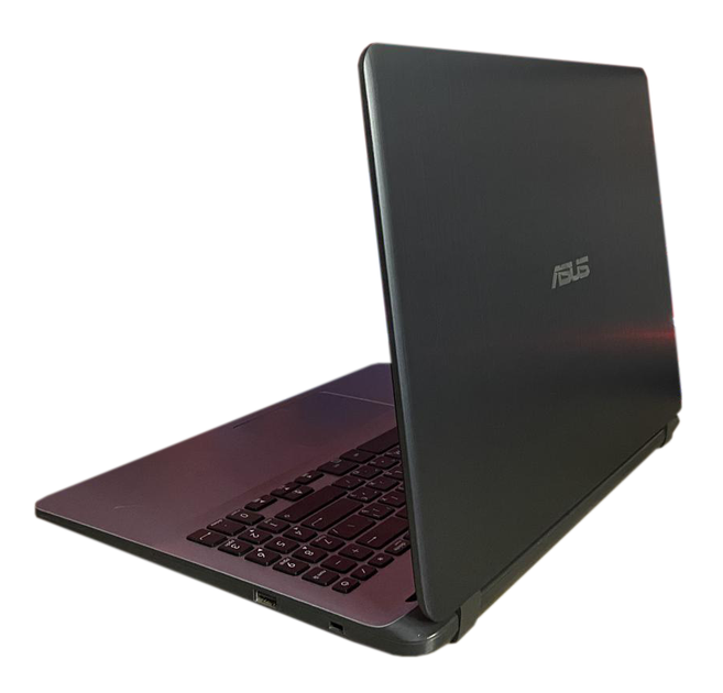 Ноутбук Asus F507U / 15.6" (1920x1080) TN / Intel Core i3-6006U (2 (4) ядра по 2.0 GHz) / 8 GB DDR4 / 128 GB SSD + 500 GB HDD / nVidia GeForce MX110, 2 GB GDDR5, 64-bit / WebCam / HDMI б/в - Фото 6 Ноутбук Asus F507U / 15.6" (1920x1080) TN / Intel Core i3-6006U (2 (4) ядра по 2.0 GHz) / 8 GB DDR4 / 128 GB SSD + 500 GB HDD / nVidia GeForce MX110, 2 GB GDDR5, 64-bit / WebCam / HDMI б/в - зображення 6