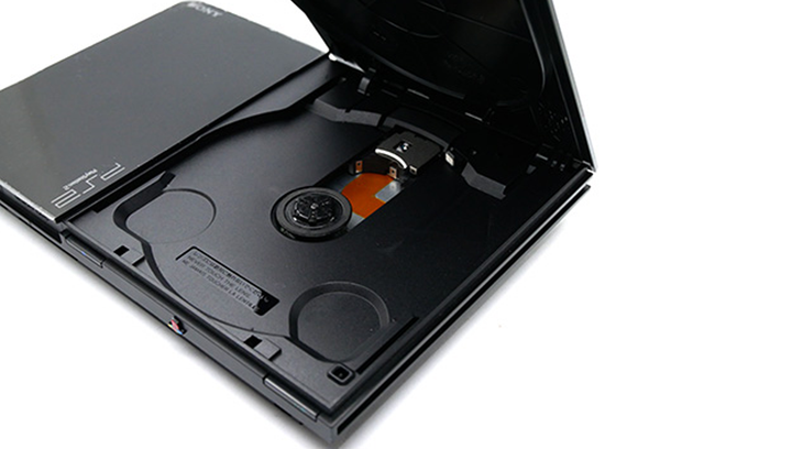 Набор Консоль Sony PlayStation 2 Slim SCPH-9xxx Europe Black Б/У + Геймпад DualShock 2 SCPH-10010 - Фото 6 Набор Консоль Sony PlayStation 2 Slim SCPH-9xxx Europe Black Б/У + Геймпад DualShock 2 SCPH-10010 - изображение 6