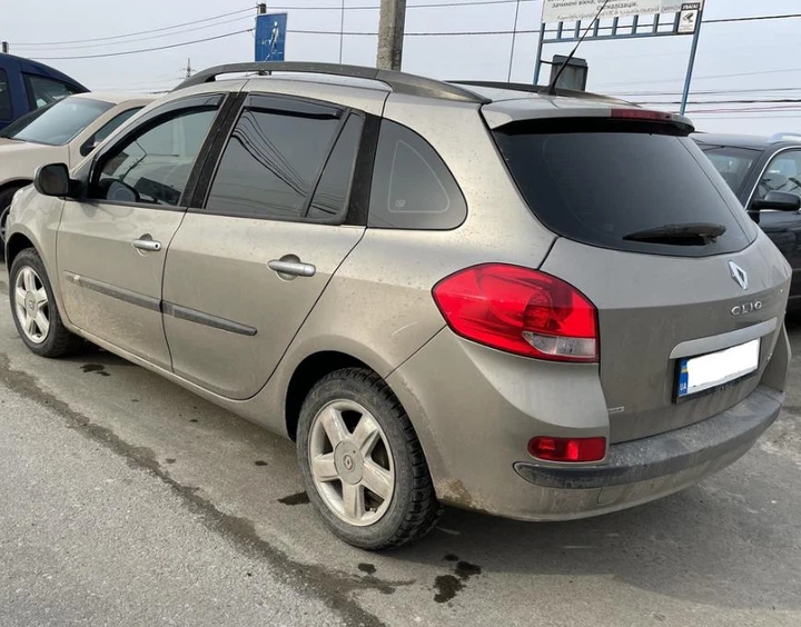 Дефлектори вікон (вітровики) HEKO для Renault Clio III 5D 2005+ (+ОТ) - зображення 4