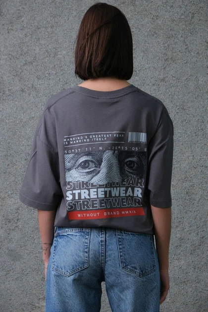 Жіноча Оверсайз Футболка З Принтом Without Streetwear S/M Dark Gray - Фото 2 Жіноча Оверсайз Футболка З Принтом Without Streetwear S/M Dark Gray - изображение 2