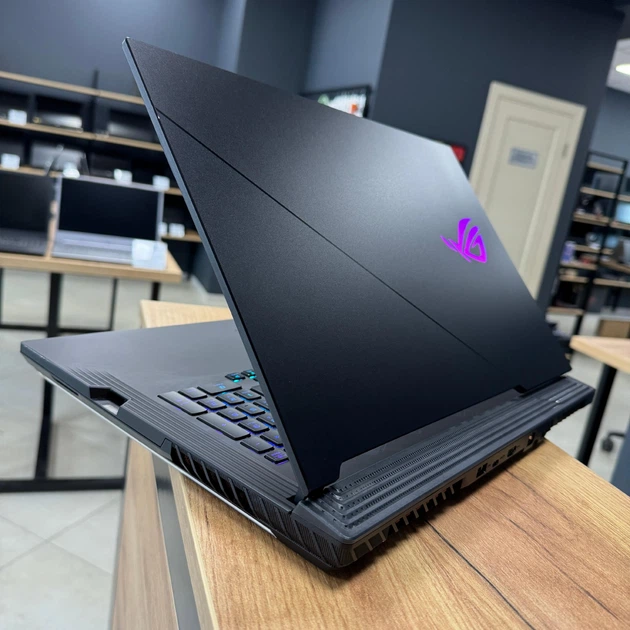 Игровой ноутбук Asus ROG Strix G733LXS/ 17.3" FullHD, IPS 300 Hz/ Intel Core i7 10875H (8 ядер/ 16 потоков)/ NVIDIA GeForce RTX 2080 Super (на 8 GB)/ 32 GB/ 512 GB NVME (Б/У) - Фото 4 Игровой ноутбук Asus ROG Strix G733LXS/ 17.3" FullHD, IPS 300 Hz/ Intel Core i7 10875H (8 ядер/ 16 потоков)/ NVIDIA GeForce RTX 2080 Super (на 8 GB)/ 32 GB/ 512 GB NVME (Б/У) - изображение 4