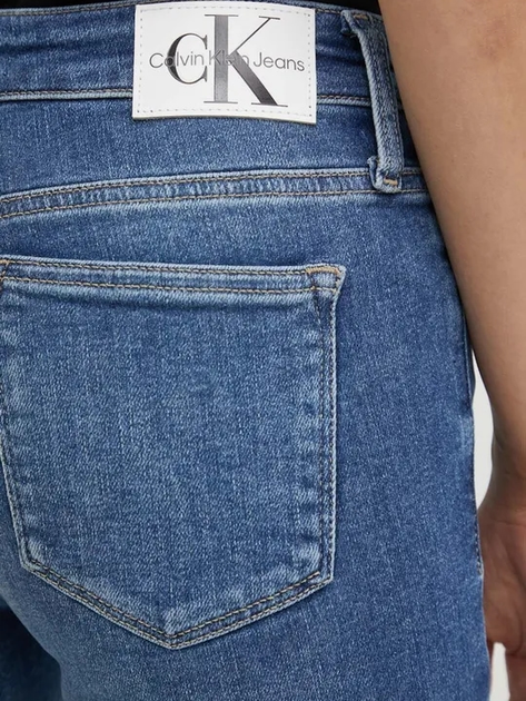 Джинси Skinny жіночі Calvin Klein Jeans J20J223633-1A4 28-30 Сині (8720639094967) - зображення 4