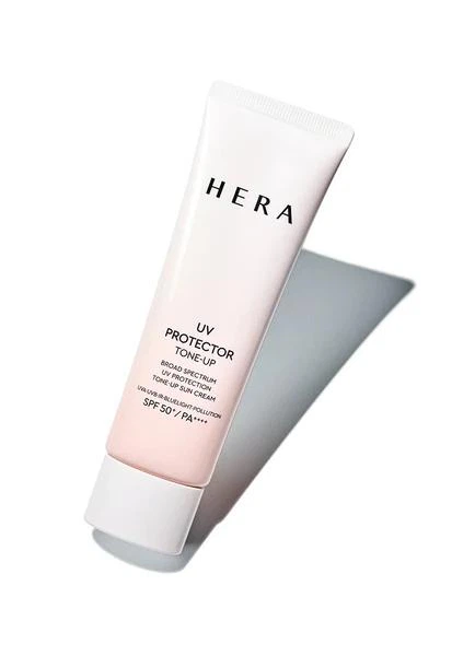 Солнцезащитный тонирующий крем HERA UV Protector Tone Up SPF50+ / PA++++ 50 мл - Фото 1 Солнцезащитный тонирующий крем HERA UV Protector Tone Up SPF50+ / PA++++ 50 мл - изображение 1