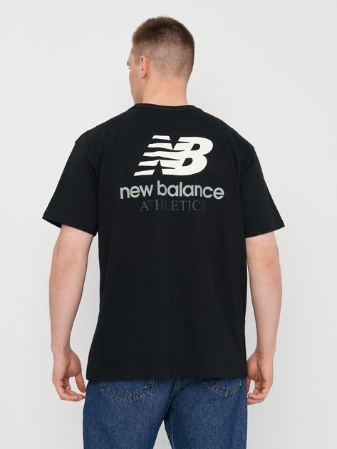 Футболка бавовняна чоловіча New Balance Remastered Athletics Tee M Чорна (196432500475) - зображення 2