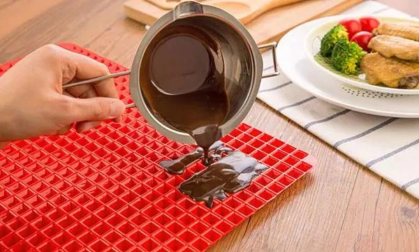 Силіконовий килимок для випічки Pyramid Pan - зображення 3