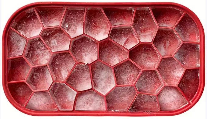 Коробка для льда Lekue Ice & Ice Trays (882487/0250400R05C002) - Фото 3 Коробка для льда Lekue Ice & Ice Trays (882487/0250400R05C002) - изображение 3