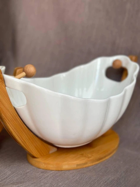 Фруктовница TS Kitchen керамика на бамбуковой подставке 27,8смх14,4см белый - Фото 3 Фруктовница TS Kitchen керамика на бамбуковой подставке 27,8смх14,4см белый - изображение 3