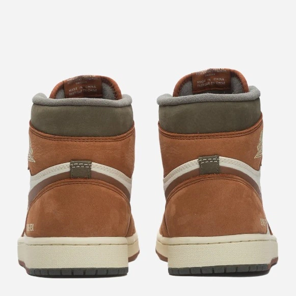 Чоловічі кросівки для баскетболу Nike Jordan Brand Air Jordan 1 High Element Gore-Tex DB2889-102 45 Коричневі (196975654215) - зображення 3