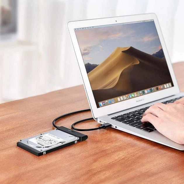 Перехідник UGREEN CM321 USB-C 3.1 to SATA Adapter Cable for 2.5“ 5Gbps 0.5m Black (70610) - Фото 4 Перехідник UGREEN CM321 USB-C 3.1 to SATA Adapter Cable for 2.5“ 5Gbps 0.5m Black (70610) - зображення 4
