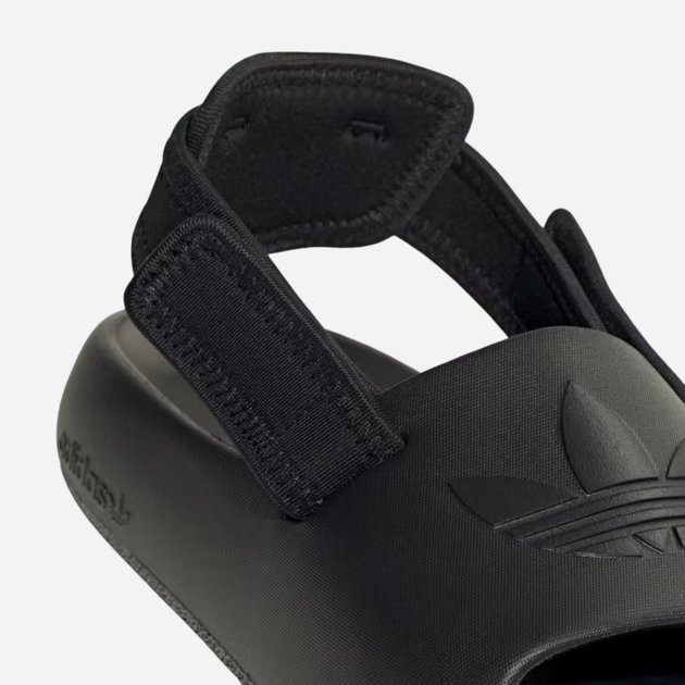 Sandały chłopięce sportowe adidas Originals Adifom Adilette J IG8166 38 (5UK) Czarne (4066764409035) - obraz 8