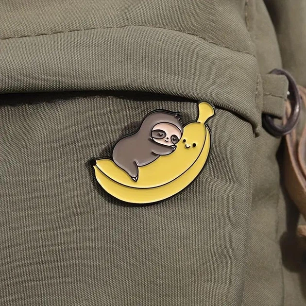 Значок (пин) BROCHE брошь бижутерия Животные Ленивец с бананом BRGV114308 - изображение 5