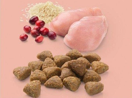 Сухий корм для котів Mera Finest Fit Sterilized зі свіжим м'ясом птиці та журавлиною 2x10 кг (4025877340451/2) - зображення 6