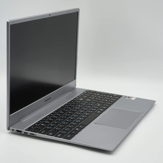 Ноутбук 15.6" Medion (Lenovo Group) E15302 AMD Ryzen 5 3500U RAM 16 ГБ SSD 1 ТБ Radeon Vega 8 Graphics б/в Win10 (2990) - изображение 3