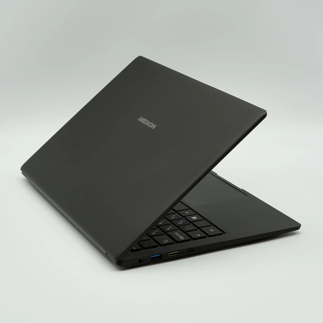 Ноутбук 14" Medion (Lenovo Group) Akoya E4252 | Чотириядерний Intel | RAM DDR4 8 ГБ | SSD 128 ГБ | Intel Graphics | Металевий корпус | Ультрабук | AKБ до 8 годин | Win10 б/в (3809) - изображение 6