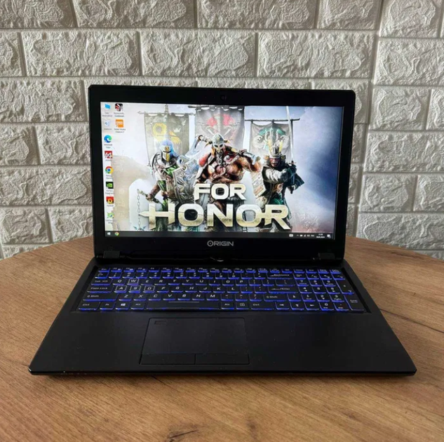 Ноутбук Origin Evo15-S 15,6" FHD IPS i7 8750H 16Gb SSD 512Gb GTX 1070 MaxQ Б/В - изображение 2