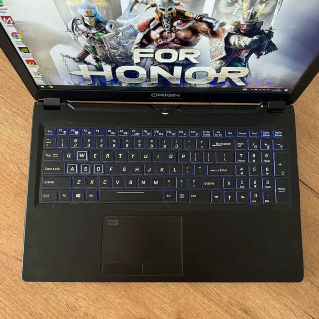 Ноутбук Origin Evo15-S 15,6" FHD IPS i7 8750H 16Gb SSD 512Gb GTX 1070 MaxQ Б/В - изображение 5