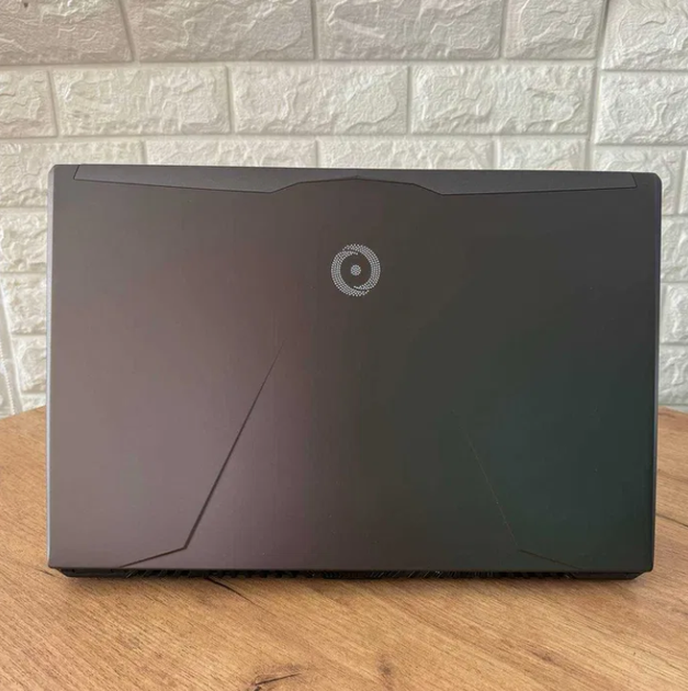 Ноутбук Origin Evo15-S 15,6" FHD IPS i7 8750H 16Gb SSD 512Gb GTX 1070 MaxQ Б/В - изображение 7