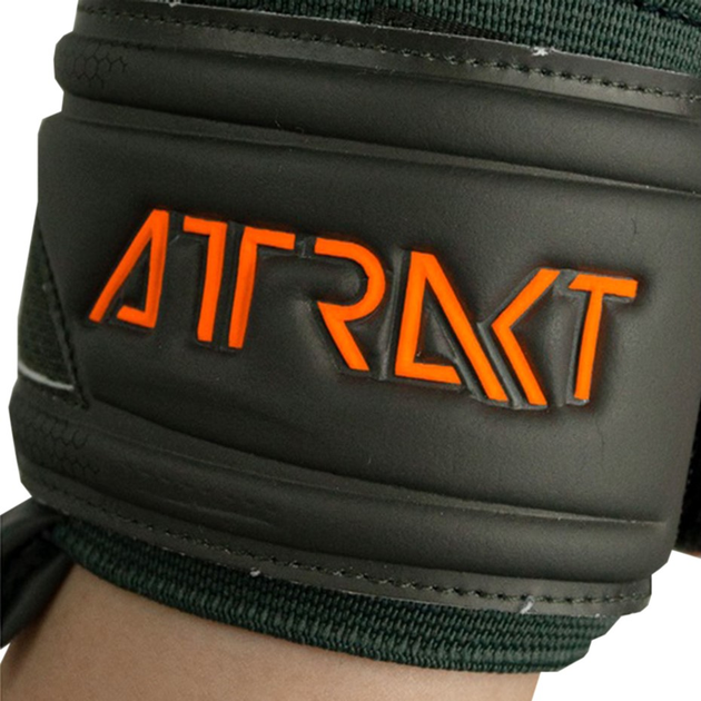 Рукавички футбольні воротарські Reusch Attrakt Freegel Silver 5370035 5555 розмір 10.5 Чорні (4060485381533) - зображення 6