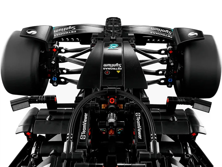 Конструктор для дорослих LEGO Technic Mercedes-AMG F1 W14 E Performance 1642 шт. деталей (42171) - зображення 6