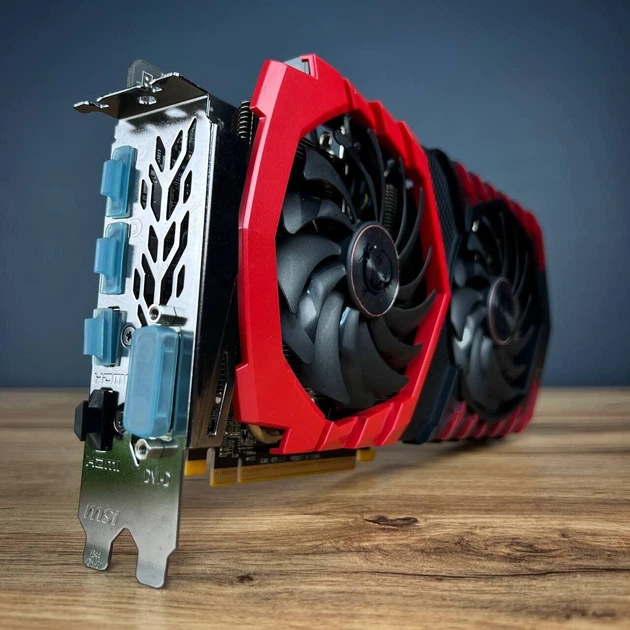 Дискретна відеокарта AMD Radeon RX 570, 4 GB GDDR5, 256-bit / DVI, DisplayPort, HDMI (Radeon RX 570 GAMING X 4G) б/в - зображення 2