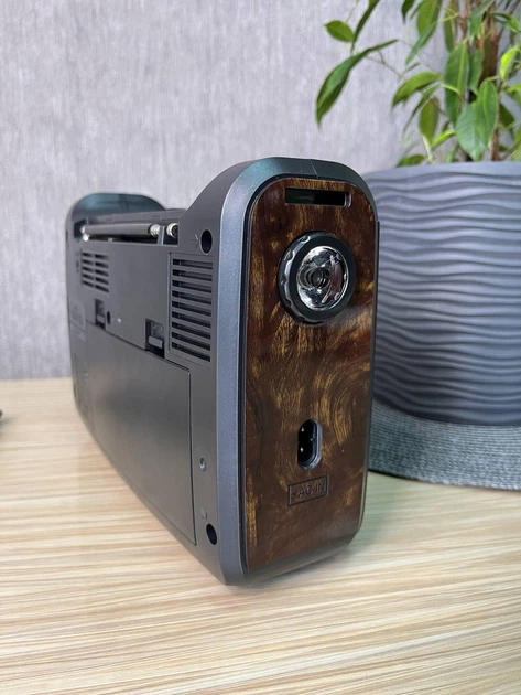 Радіоприймач від мережі з акумулятором і роз'ємом під батарейки, USB, SD і ліхтариком GOLON RX — 333 Дерево - зображення 7
