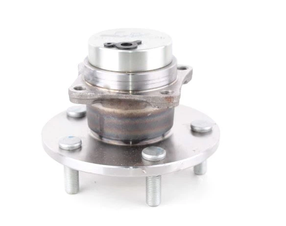 Ступица задняя с подшипником на Geely EMGRAND EC7