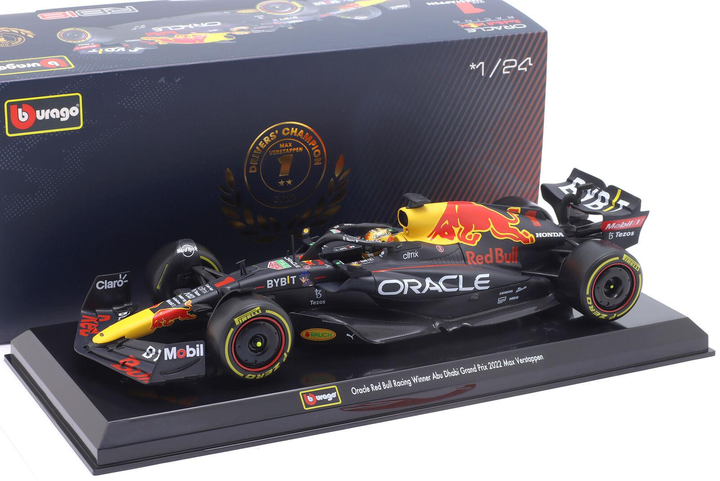 Коллекционная Модель Bburago F1 Red Bull RB18 2022 Season Model Car 1/24 #1  Max Verstappen (18-28026) Ред Булл / Формула 1 / Макс Ферстаппен / В 