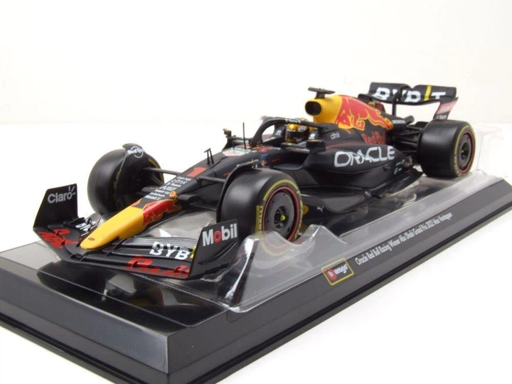 Коллекционная Модель Bburago F1 Red Bull RB18 2022 Season Model