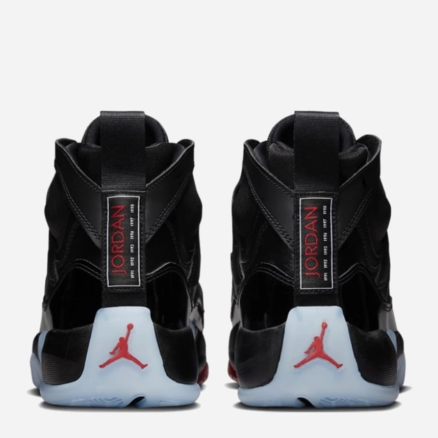 Чоловічі кросівки для баскетболу Nike Jordan Jumpman Two Trey DO1925-003 44 (10US) Чорні (196152246721) - зображення 5