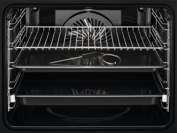 Встраиваемая духовка Electrolux EOE7P31Z - изображение 2