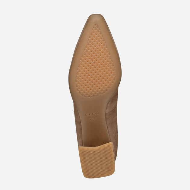 Czółenka damskie skórzane Geox D Giselda D36VCA00021C6372 37 Brązowe (8056206852952) - obraz 6