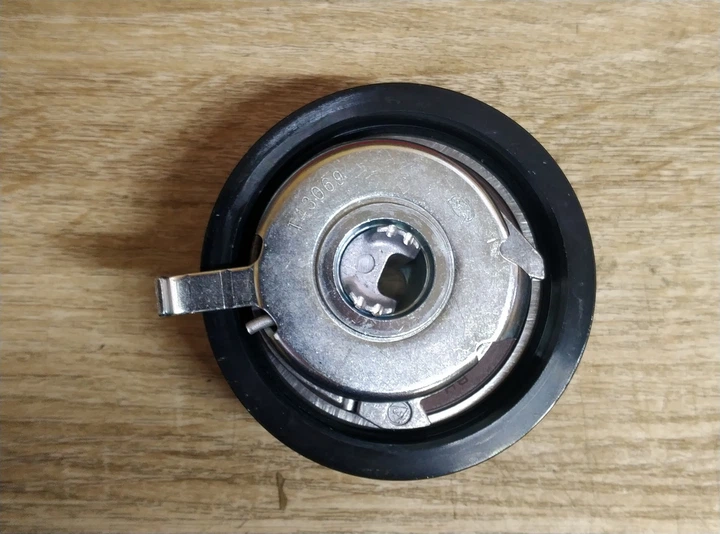 Ремень ГРМ комплект GATES K025223XS VOLKSWAGEN 1.9TDI - изображение 2