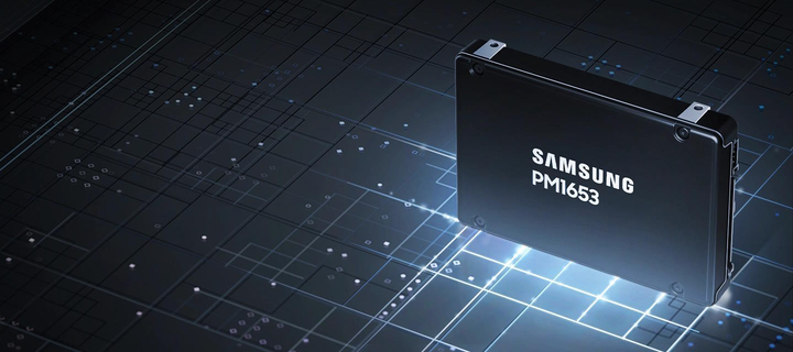 Dysk SSD Samsung PM1653 1.92TB 2.5" SAS 3D V-NAND (MZILG1T9HCJR-00A07) - obraz 4