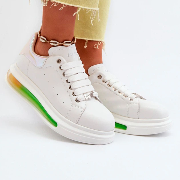 Sneakersy damskie skórzane GOE NN2N4029 38 Białe (5903163998182) - obraz 4