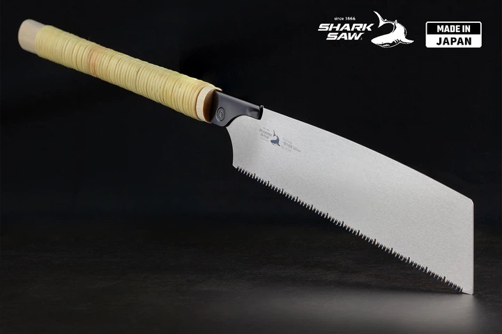 Пила ручна японська для дерева Takagi Shark Saw Kataba M 12 TPI ротангова ручка 300 мм (100096) - Фото 3 Пила ручна японська для дерева Takagi Shark Saw Kataba M 12 TPI ротангова ручка 300 мм (100096) - зображення 3