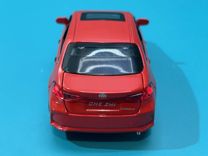 Машинка металлическая Авто Эксперт Toyota Corolla 1:32 металл свет/звук Красная (GT-6258) - изображение 5