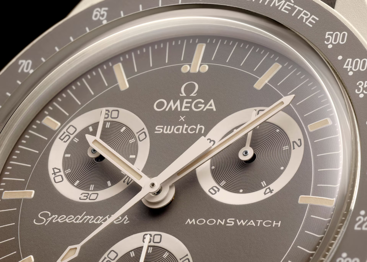 Наручные часы Swatch x Omega Bioceramic MoonSwatch Collection "Mission to Earth — DESERT" (SO33T103) - изображение 3