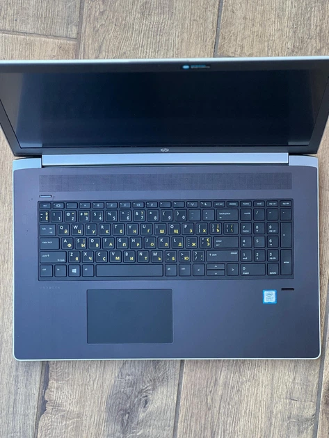 HP ProBook 470 G5 - 17 IPS| intel core i7 8650U| RAM 16| SSD 512 +