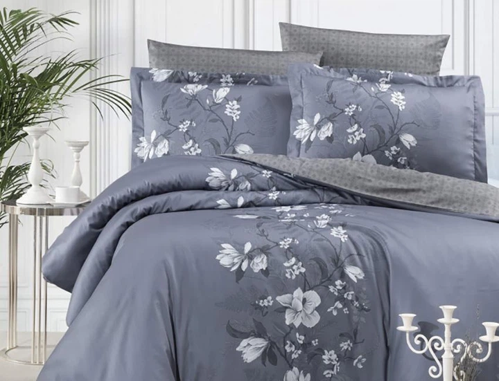 Двуспальный Евро комплект First Choice Evan Indigo Сатин 200х220 см наволочки 2 x 50х70 см, 2 x 70х70 см - Фото 3 Двуспальный Евро комплект First Choice Evan Indigo Сатин 200х220 см наволочки 2 x 50х70 см, 2 x 70х70 см - изображение 3
