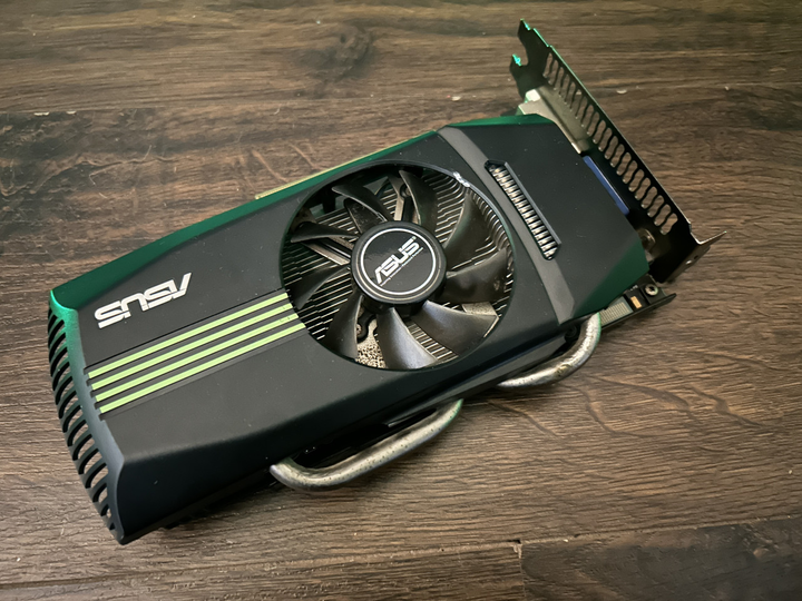 Видеокарта ASUS GeForce GTS 450 1GB GDDR5 Б/У – фото, отзывы ...