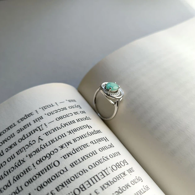 Серебряное кольцо с натуральным изумрудом 1.35ct, фианитами, вес изделия 4,02 гр (2161974) - изображение 4