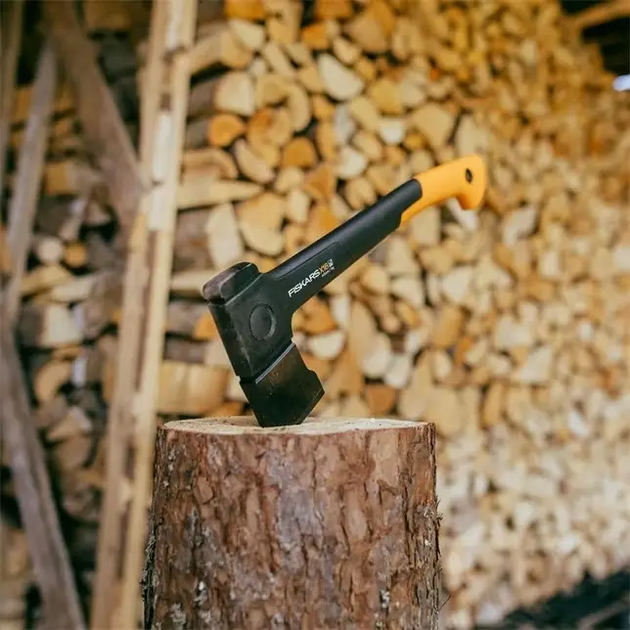 Универсальный топор Fiskars X-series X18 Universal S - изображение 8