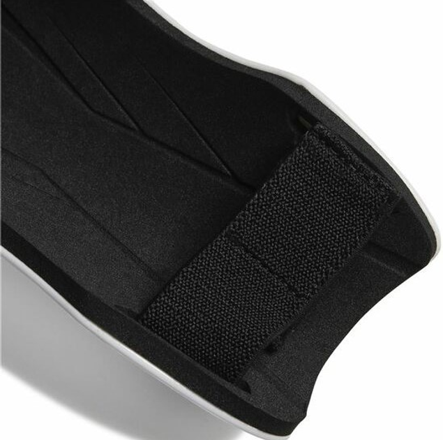 Футбольні щитки Adidas Tiro Training SG HN5605 XL Біло-чорні (4065432958462) - зображення 3