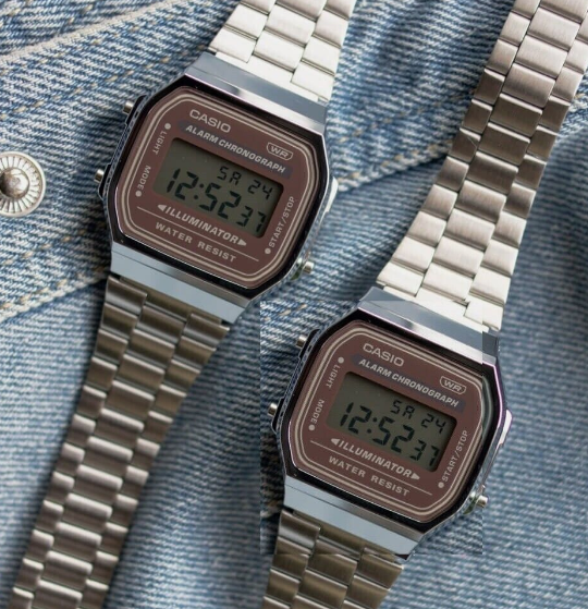 Мужские наручные часы CASIO A168WA-5AYES Серебро/Экран Коричневый - Фото 2 Мужские наручные часы CASIO A168WA-5AYES Серебро/Экран Коричневый - изображение 2