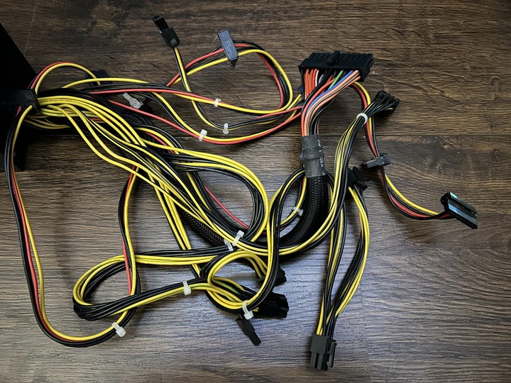 Блок питания Delta GPS-750-AB A 750W Б/У - изображение 5