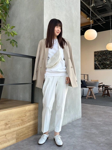 Пиджак классический удлиненный женский Uniqlo 407350917 M Бежевый (1159811564) - Фото 2 Пиджак классический удлиненный женский Uniqlo 407350917 M Бежевый (1159811564) - изображение 2