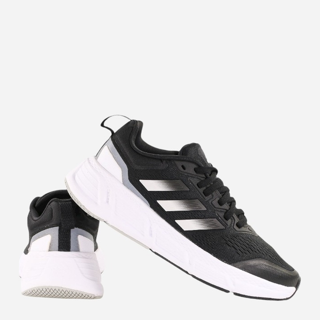 Buty do biegania męskie adidas Questar GY2259 46.5 Czarne (4065426994803) - obraz 3