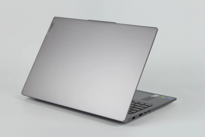 Ноутбук Lenovo IdeaPad Pro 5 16IRH8 i7-13700H / 16 gb / 512 gb / RTX 4050 / Win11 / 16" 2560х1600 120Hz - изображение 6