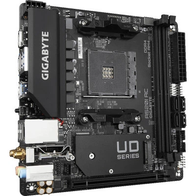 Материнская плата GIGABYTE A520I AC - Фото 3 Материнская плата GIGABYTE A520I AC - изображение 3