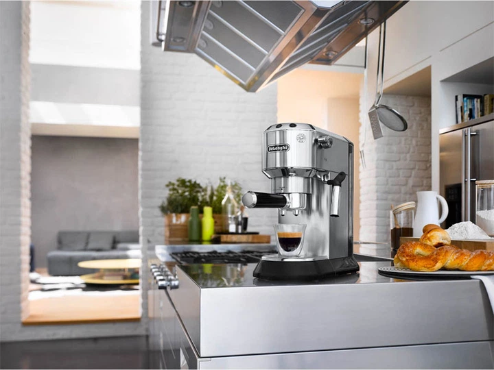 Кофеварка эспрессо DELONGHI EC 680 M – фото, отзывы